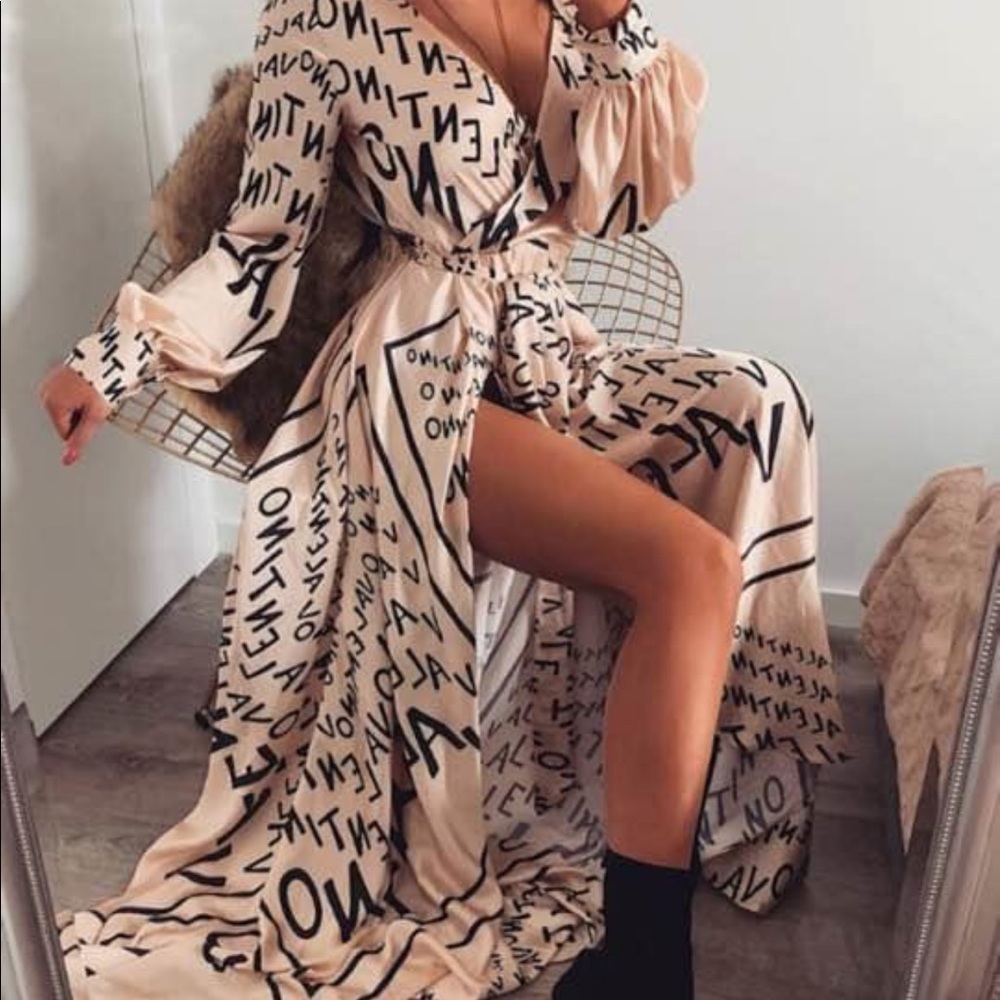 Letter print V-neck thigh Split maxi dress